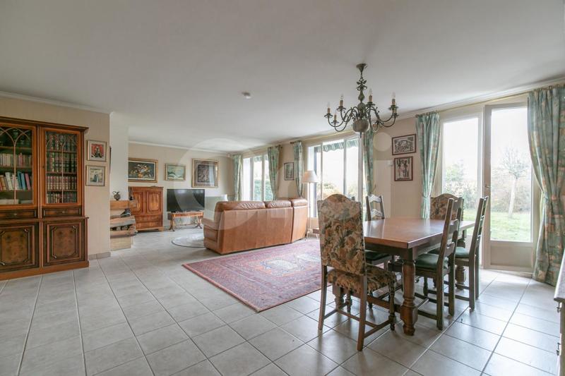 Maison - 155 m² - 7 pièces