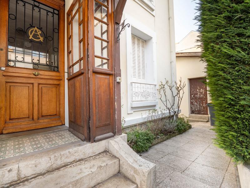 Appartement - 72 m² - 3 pièces