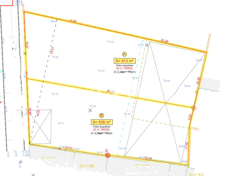 Terrain constructible - 913 m²