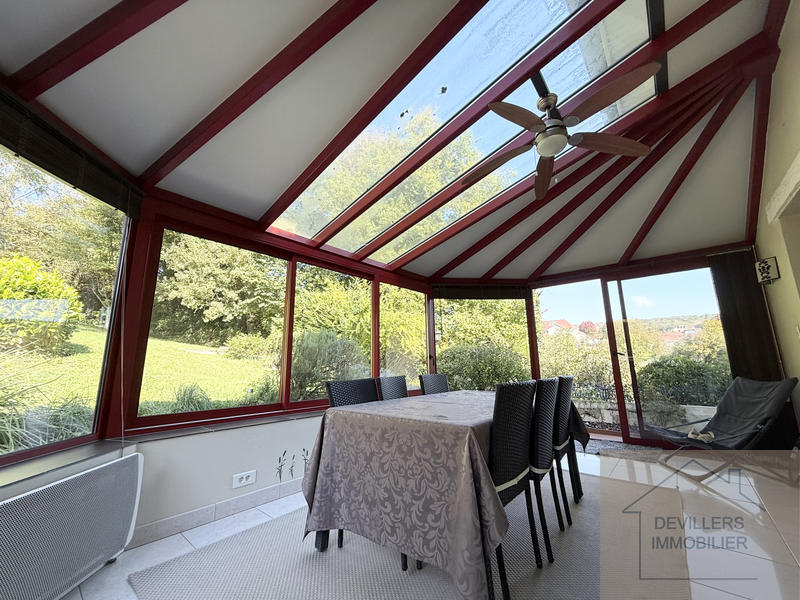 Maison - 220 m² - 5 pièces