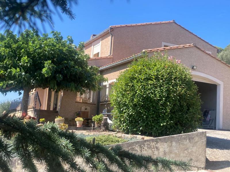 Villa - 140 m² - 7 pièces
