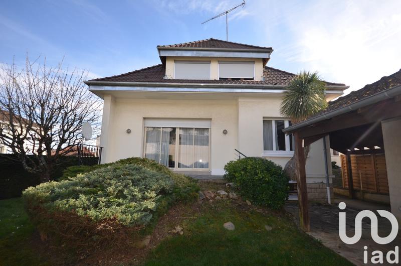 Maison - 179 m² - 6 pièces