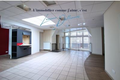 Local commercial - 215 m² - 1 pièce