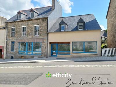 Maison - 330 m² - 14 pièces