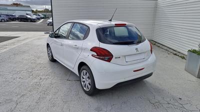 Peugeot 208 affaire BlueHDi 100 Premium