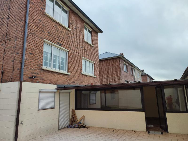 Maison - 82 m² - 5 pièces