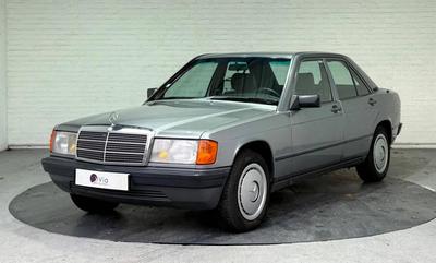 Mercedes 190 E W 201 2.0 premiere main