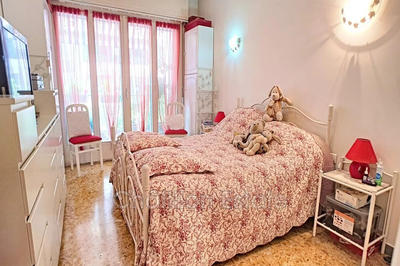 Appartement - 91 m² - 4 pièces