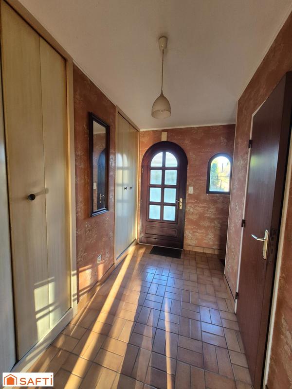 Maison - 112 m² - 7 pièces