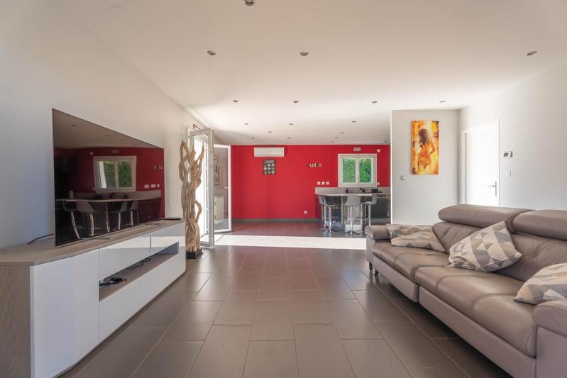 Villa - 122 m² - 5 pièces