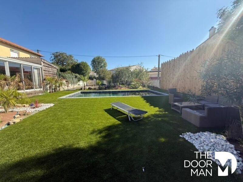 Maison - 195 m² - 6 pièces