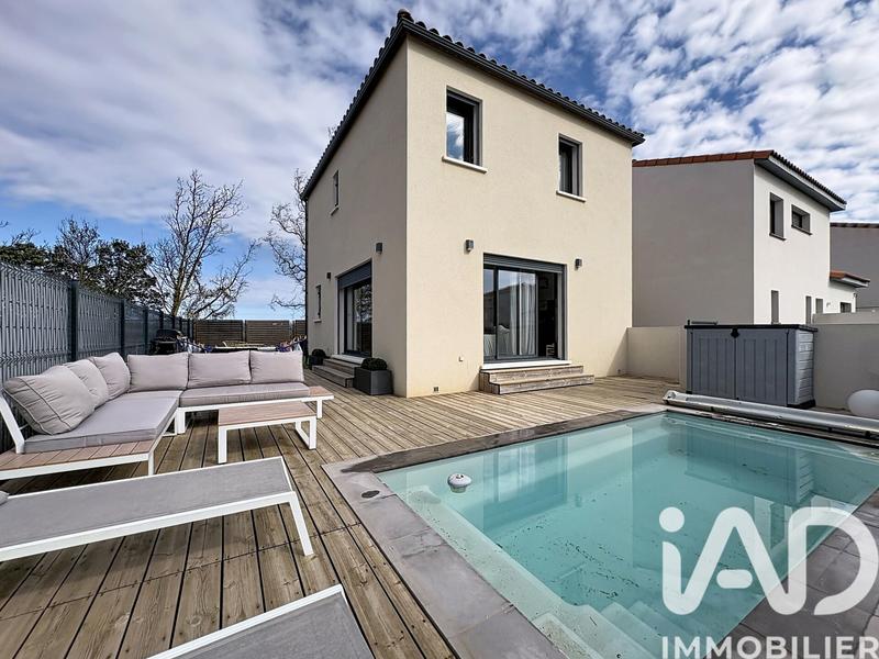 Maison - 90 m² - 4 pièces