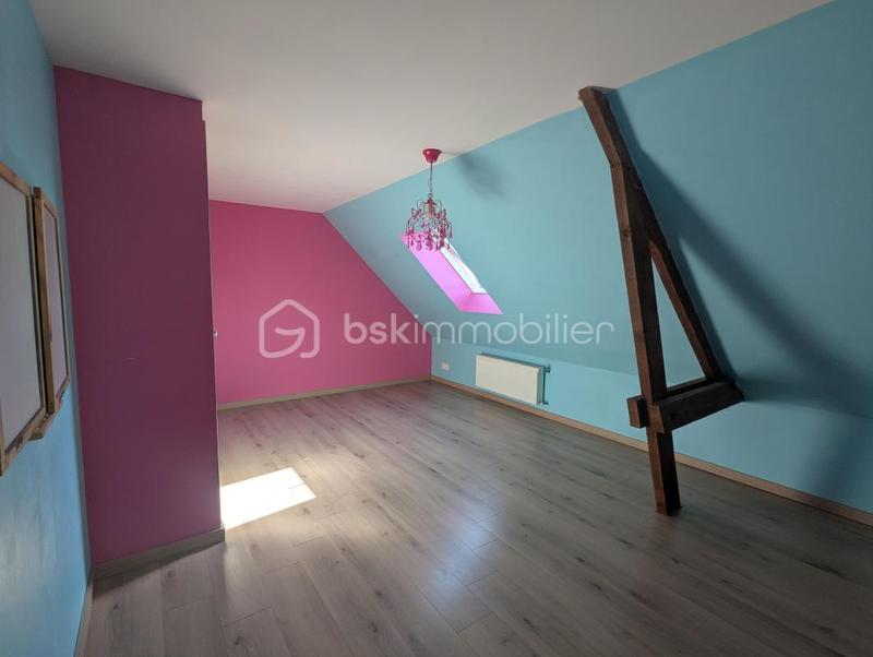 Maison traditionnelle - 160 m² - 8 pièces