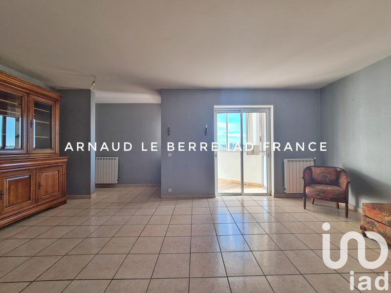 Appartement - 100 m² - 5 pièces