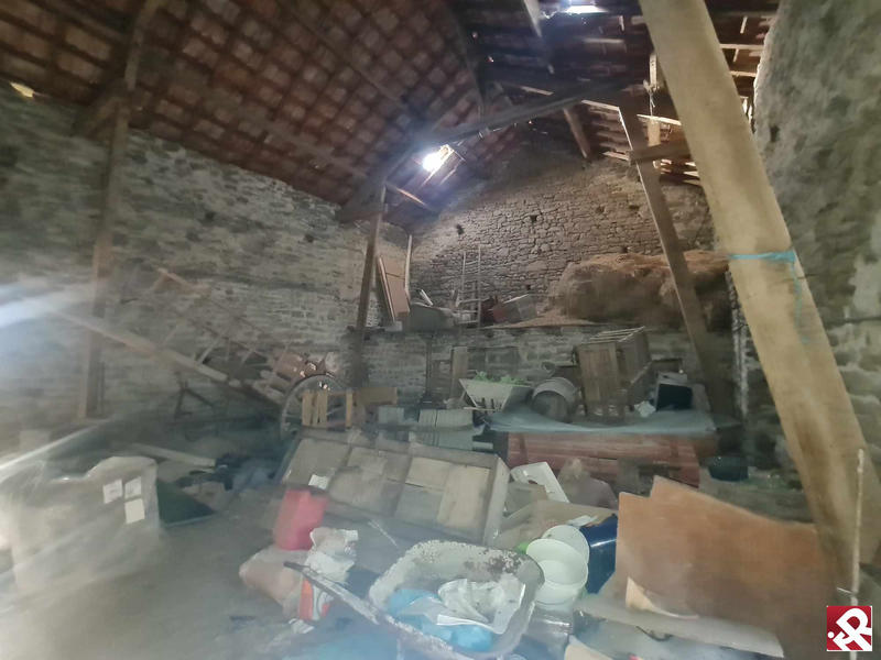 Maison ancienne - 95 m² - 3 pièces