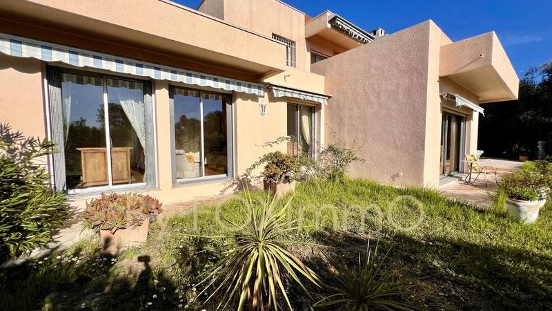 Maison - 151 m² - 6 pièces