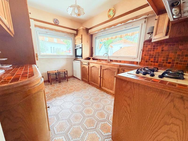 Maison - 144 m² - 6 pièces