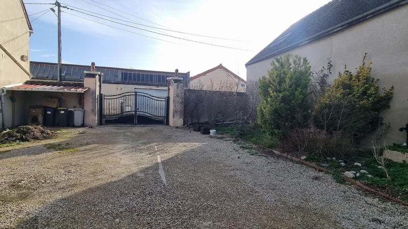 Maison traditionnelle - 87 m² - 3 pièces