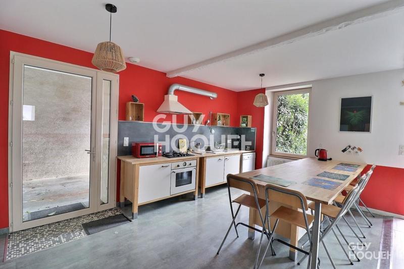 Maison - 163 m² - 5 pièces