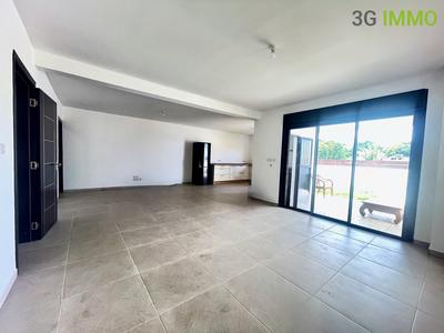 Maison - 101 m² - 8 pièces