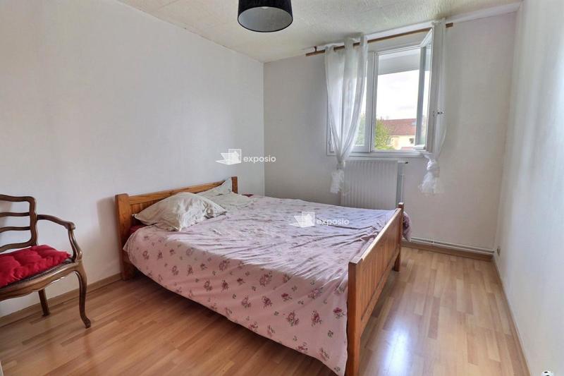 Maison - 93 m² - 5 pièces