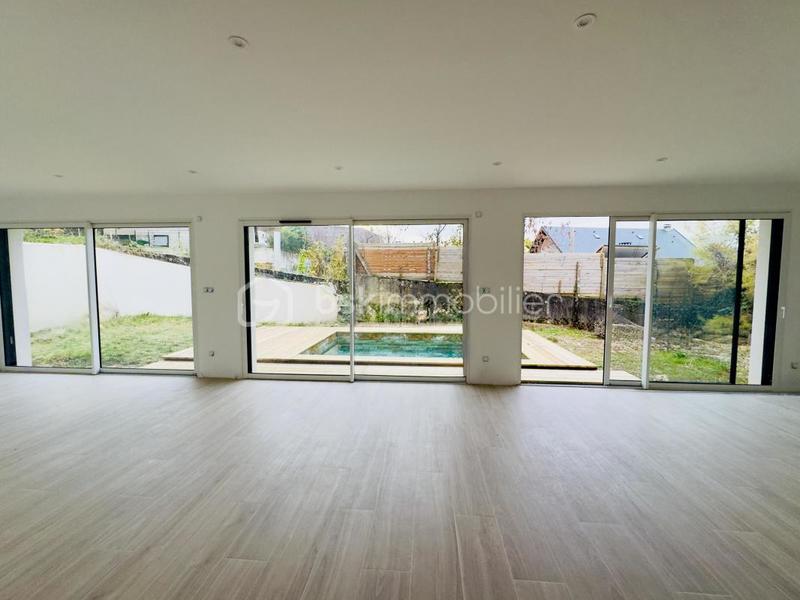 Maison - 123 m² - 4 pièces