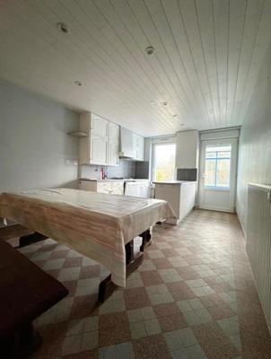 Maison - 110 m² - 6 pièces