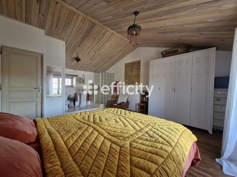 Maison en pierre - 173 m² - 6 pièces