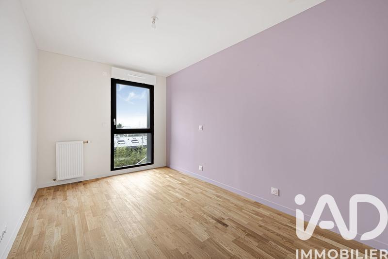 Appartement - 99 m² - 4 pièces