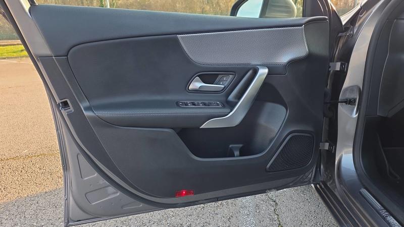 Mercedes Classe a 180 d 116 8g-Dct Progressive Line