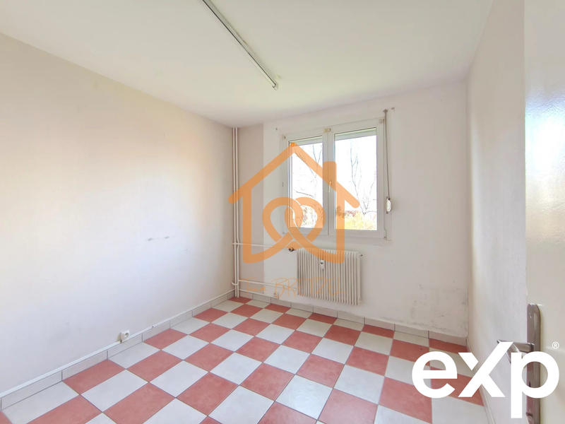 Appartement - 79 m² - 4 pièces