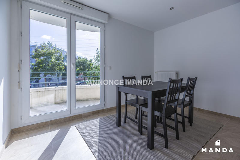 Appartement - 64 m² - 3 pièces