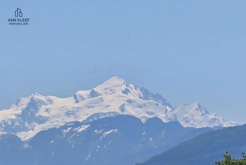 Maison jumelée - 117 m² - 4 pièces