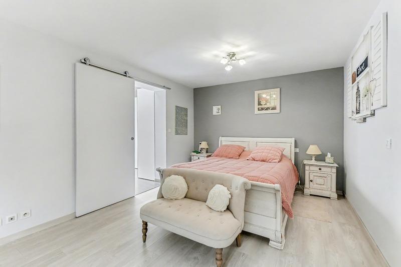 Maison - 211 m² - 5 pièces