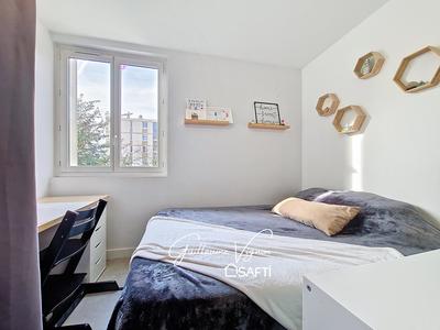 Appartement - 67 m² - 4 pièces