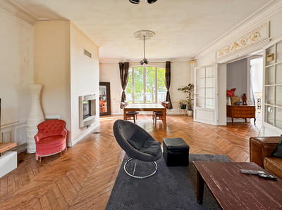 Maison - 170 m² - 7 pièces