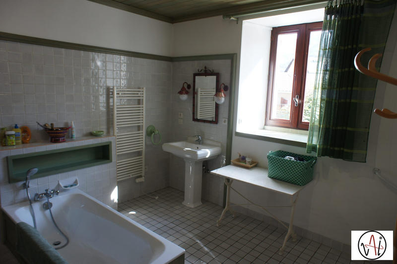 Maison ancienne - 292 m² - 7 pièces