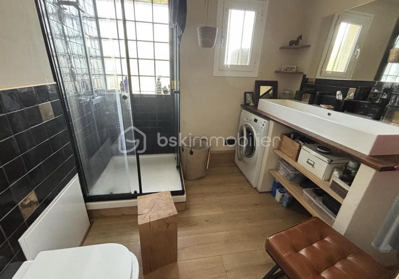 Pavillon - 120 m² - 6 pièces