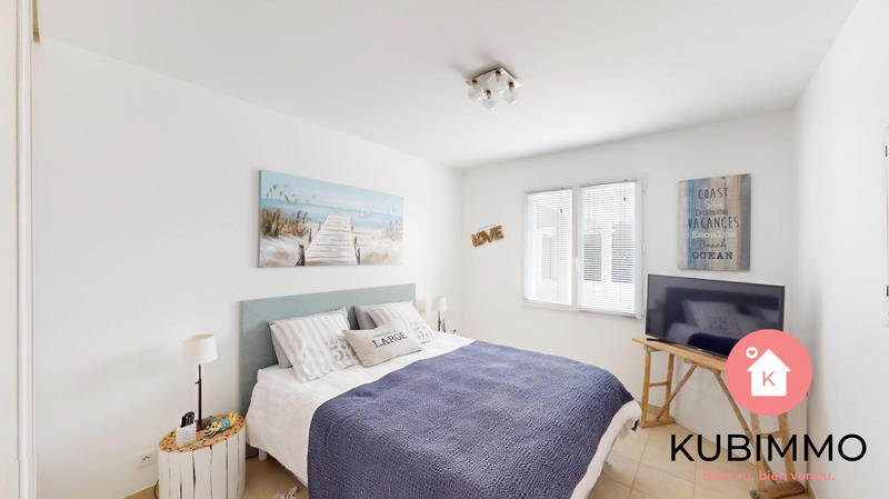 Maison - 214 m² - 8 pièces