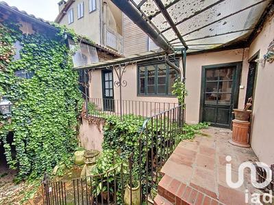 Maison de ville - 233 m² - 7 pièces