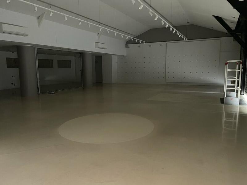 Local commercial - 300 m²