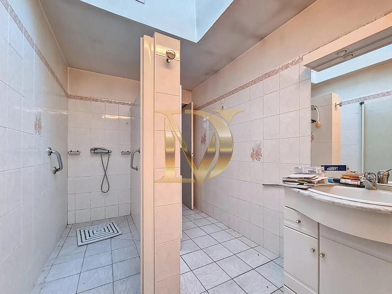 Maison - 97 m² - 4 pièces