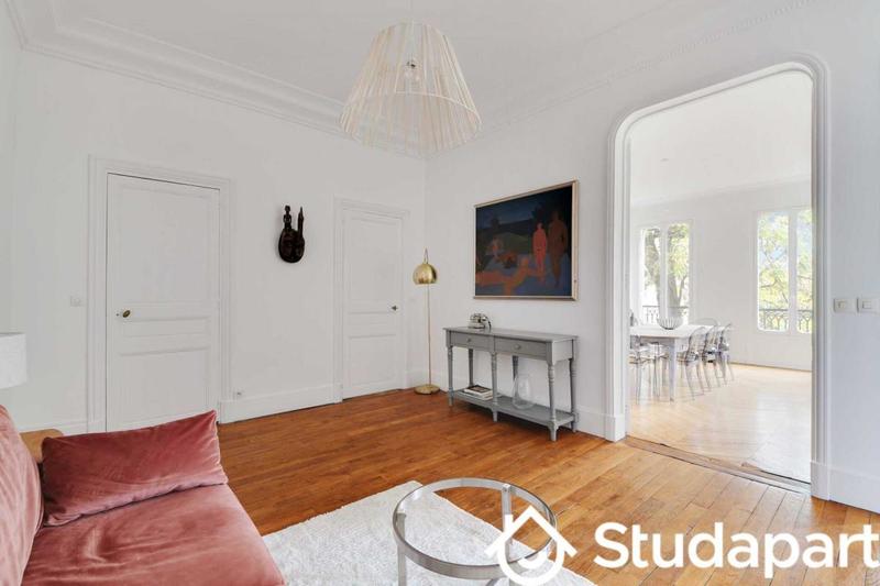 Appartement - 200 m² - 4 pièces