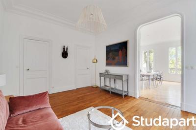 Appartement - 200 m² - 4 pièces