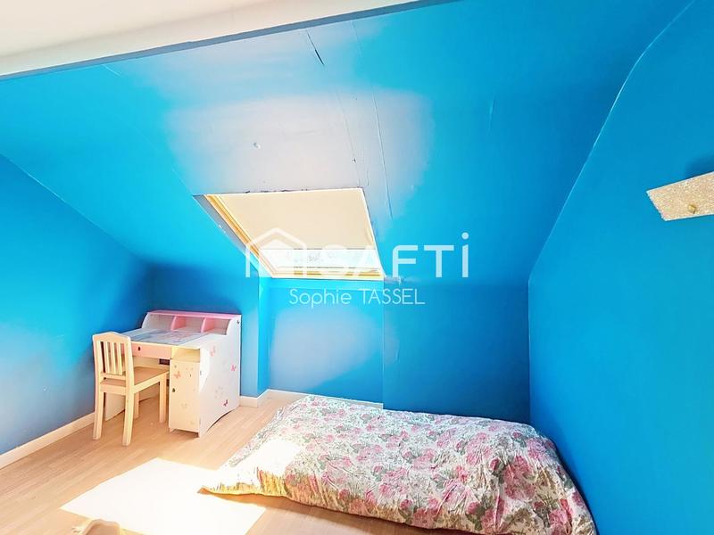 Maison - 167 m² - 8 pièces