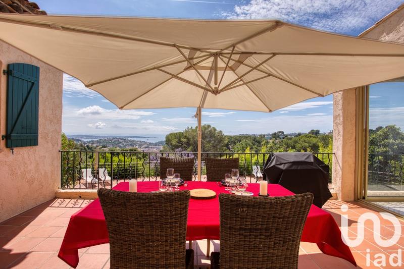 Maison de maîtres - 294 m² - 5 pièces