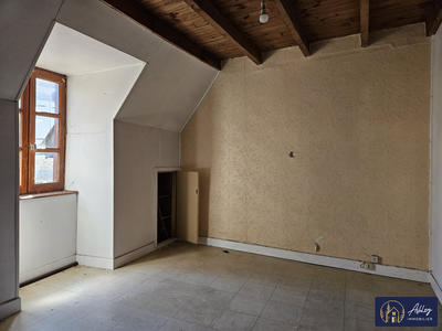 Maison ancienne - 85 m² - 5 pièces