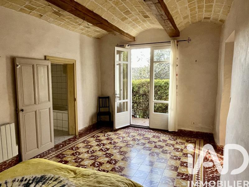 Maison - 225 m² - 11 pièces