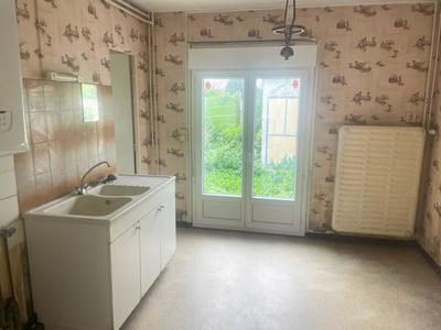 Maison - 89 m² - 5 pièces