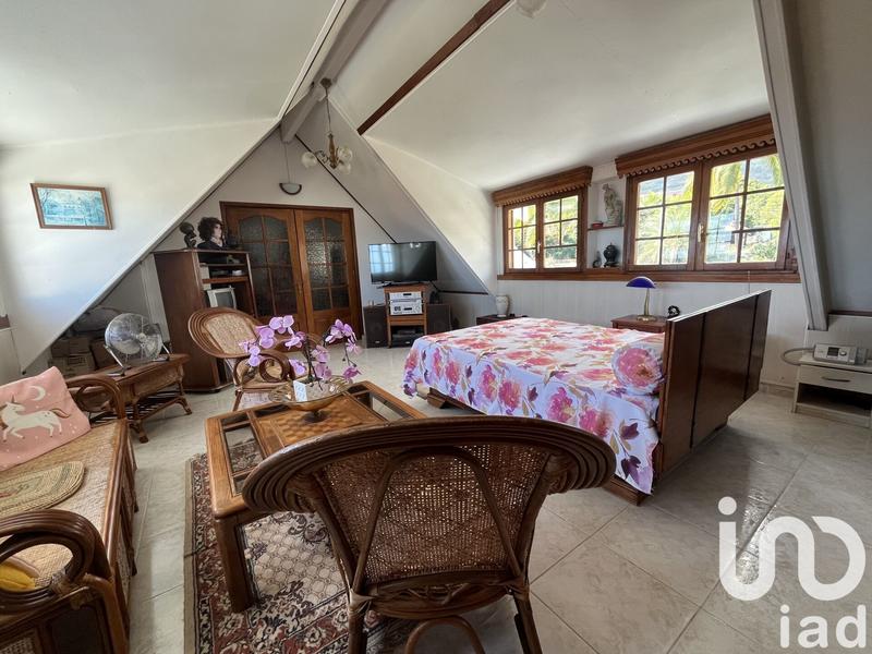 Maison - 183 m² - 4 pièces